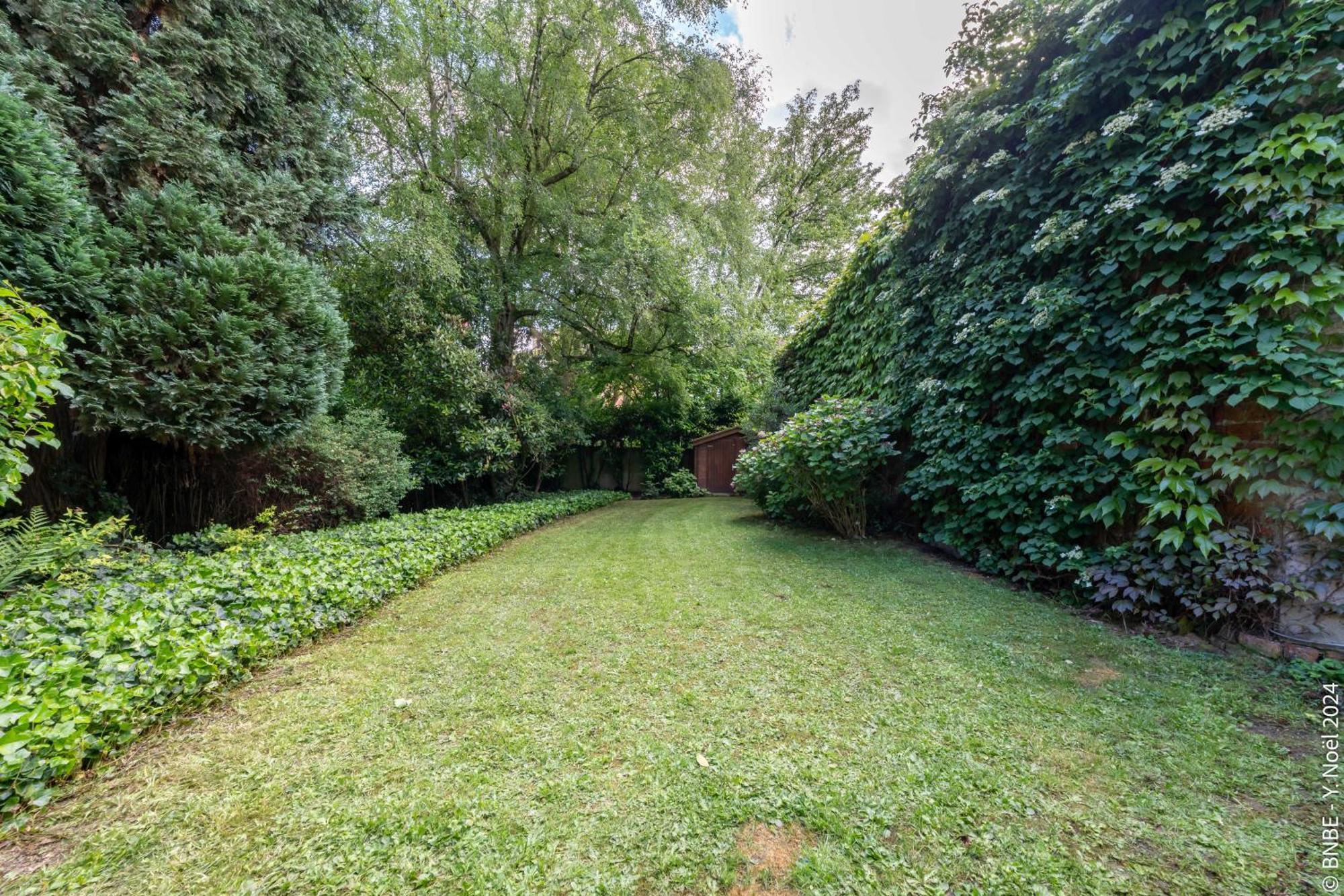 La Louve - Big Place & Garden - Parking Gratuit Brussels Ngoại thất bức ảnh